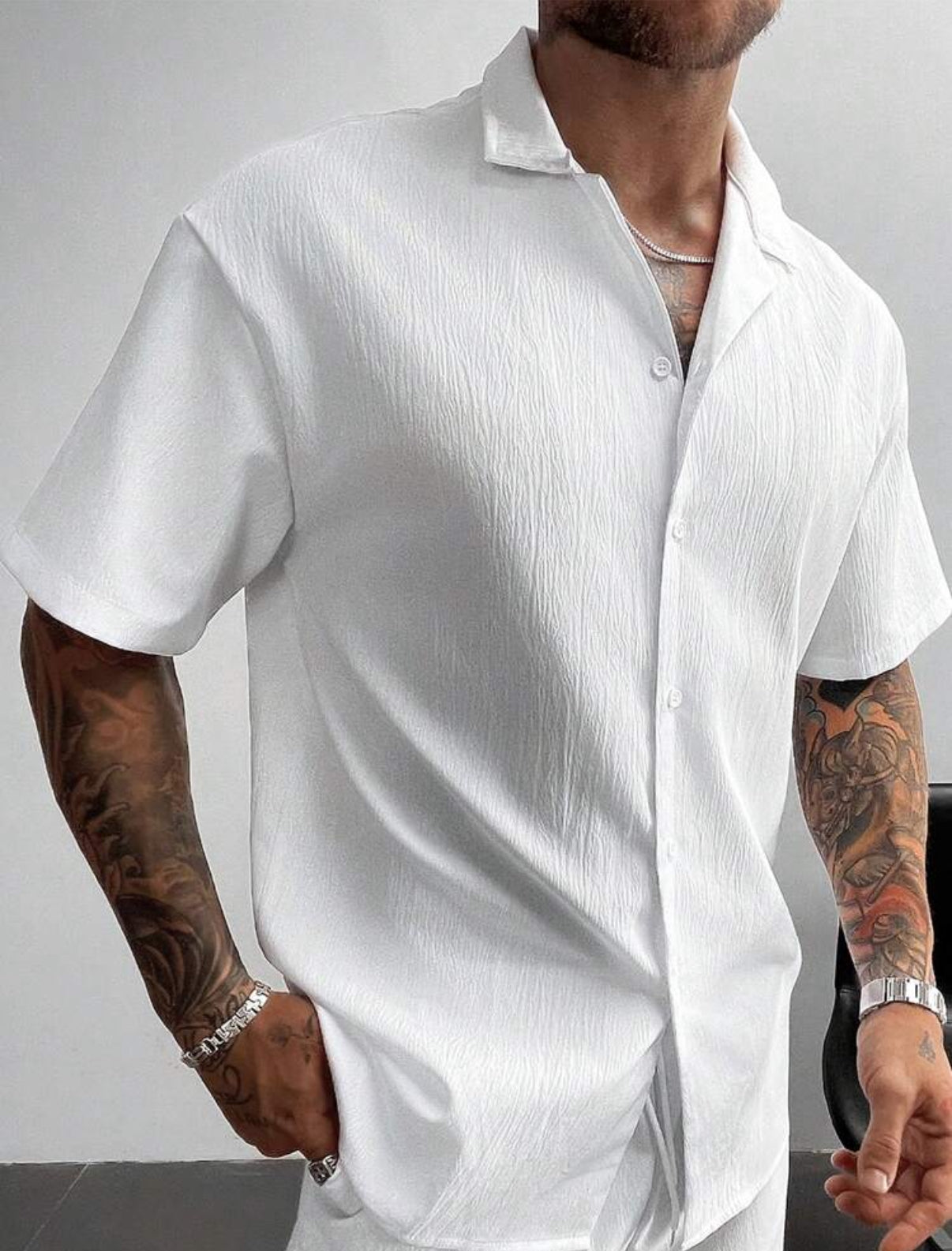 Oversized textured shirt in white