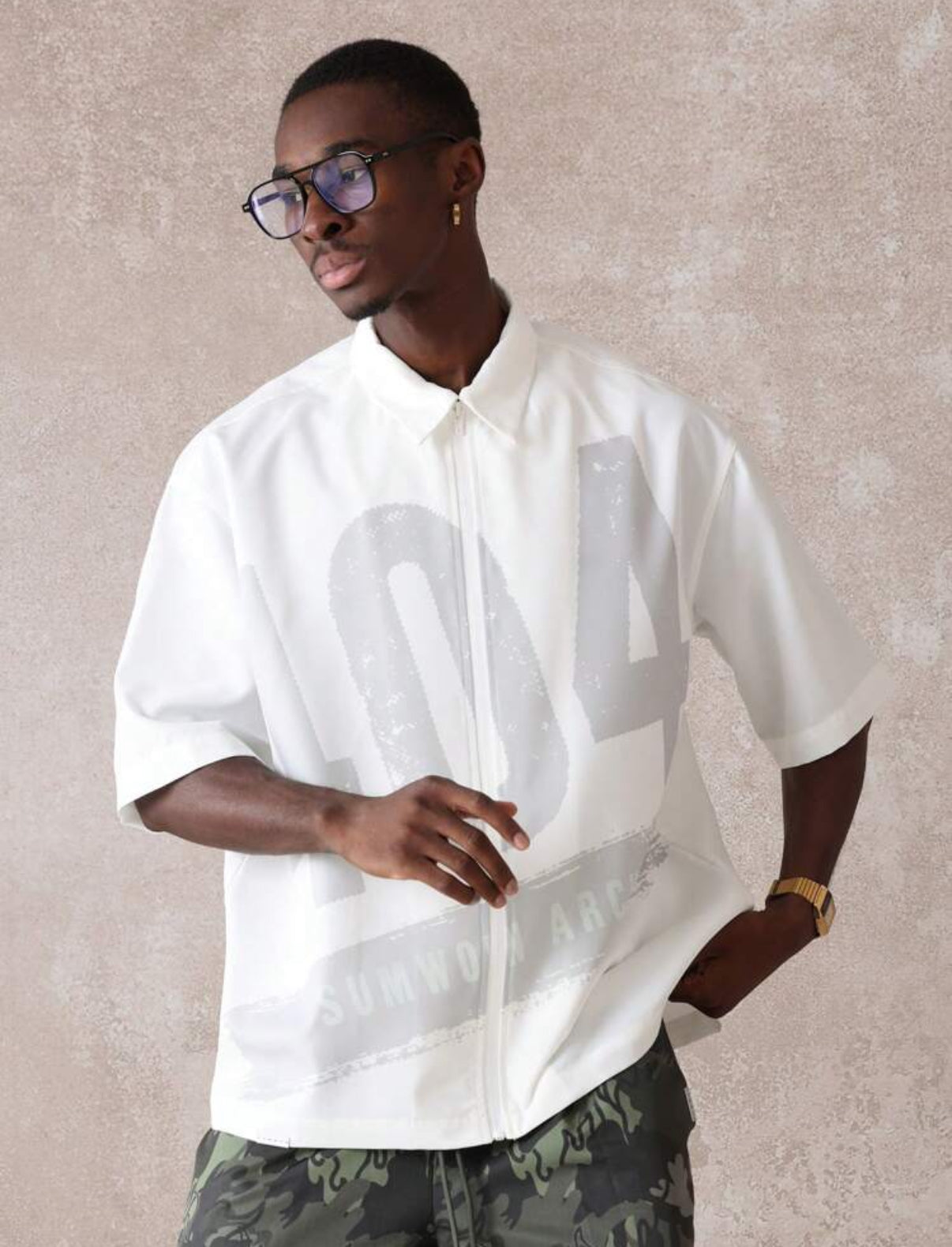Oversized shirt with zip in white