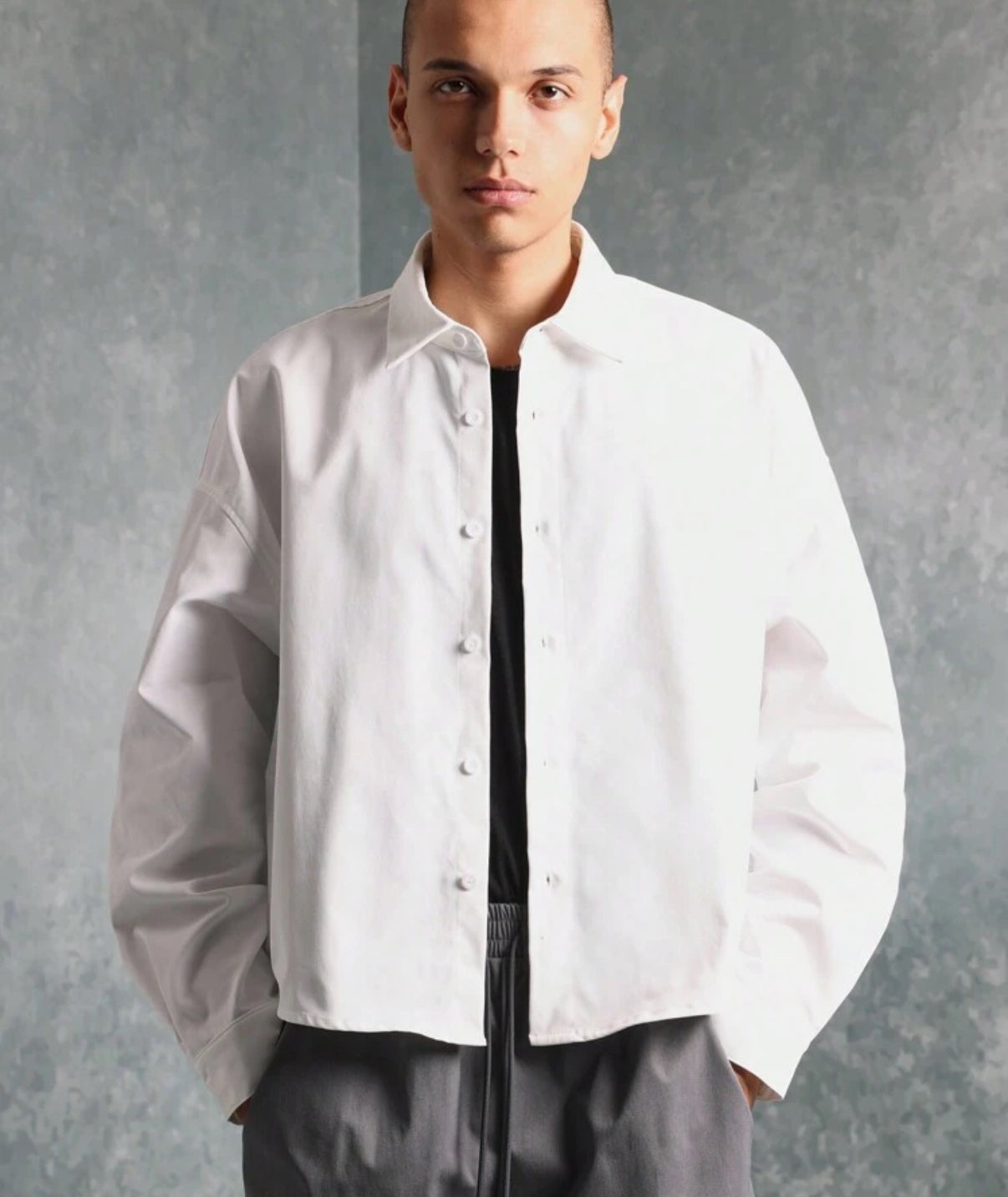 Premium Cropped Shirt & Pants 2 Piece in white & grey