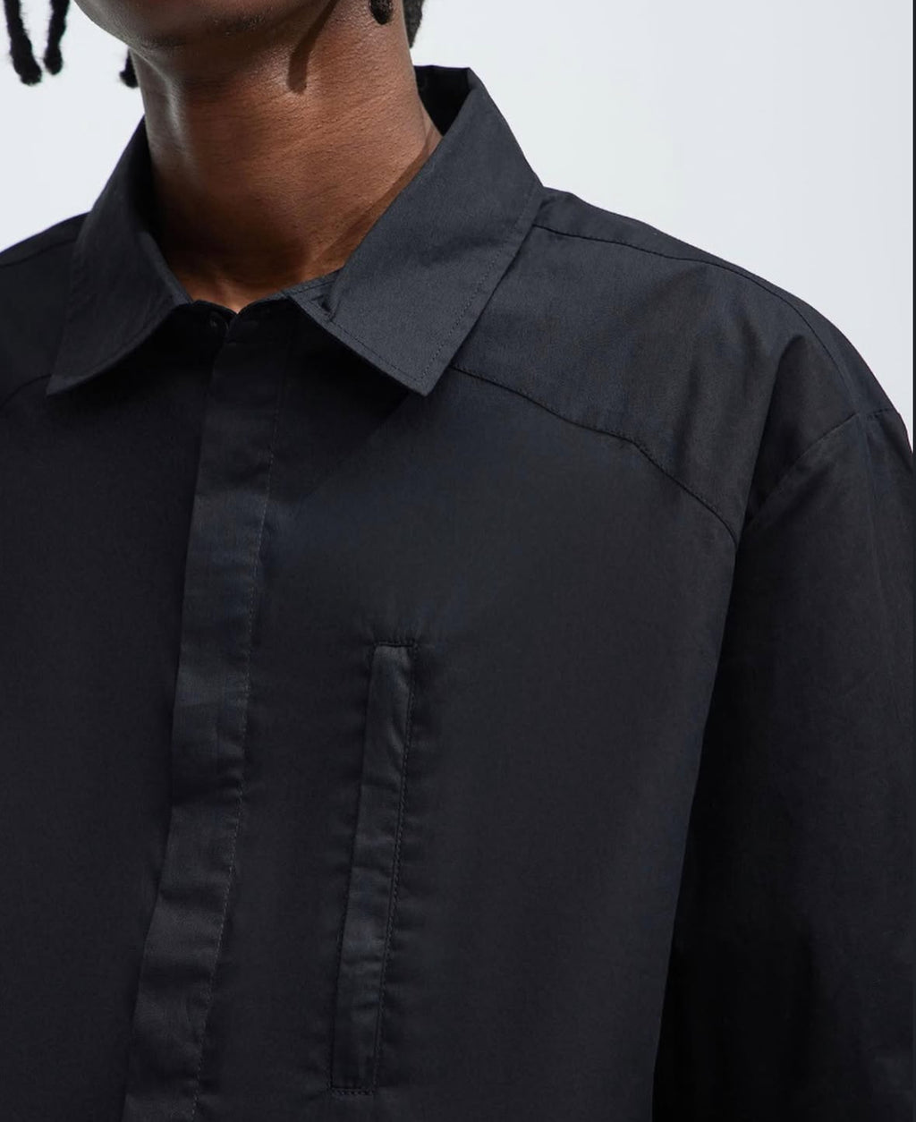 Premium Short Sleeve Shirt with Pocket in Black
