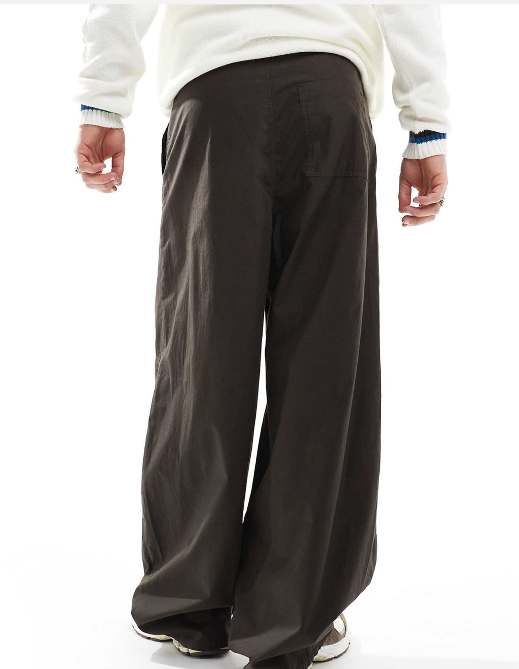 Wide Leg Parachute Pants in Black