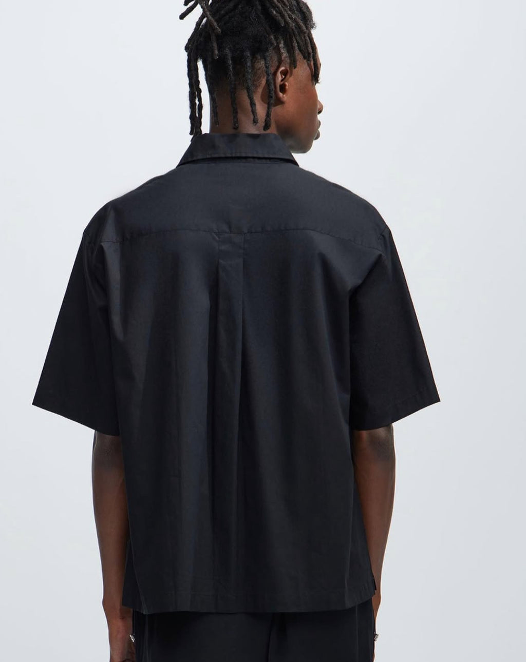 Premium Short Sleeve Shirt with Pocket in Black