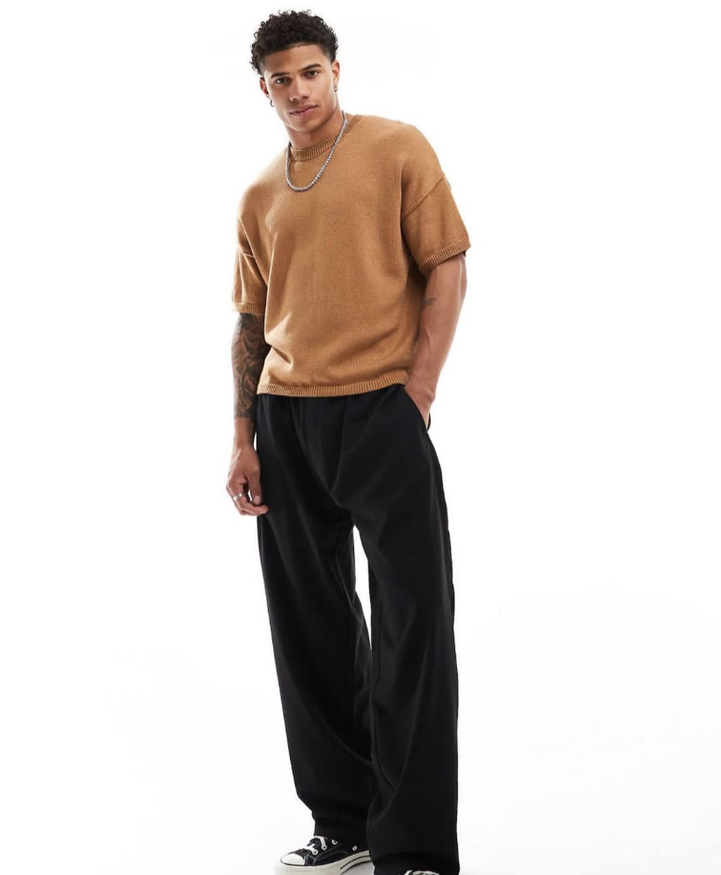 Knitted T-Shirt in Brown