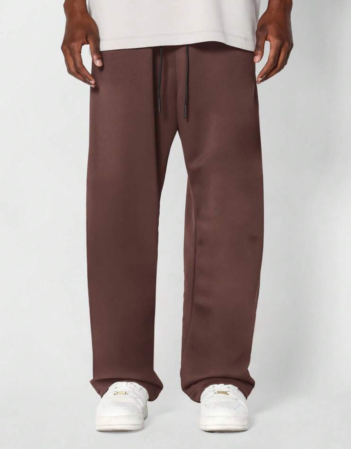 Drawstring Jogger in Brown