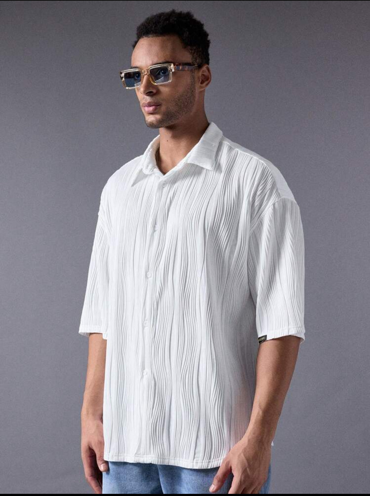 Textured shirt in white