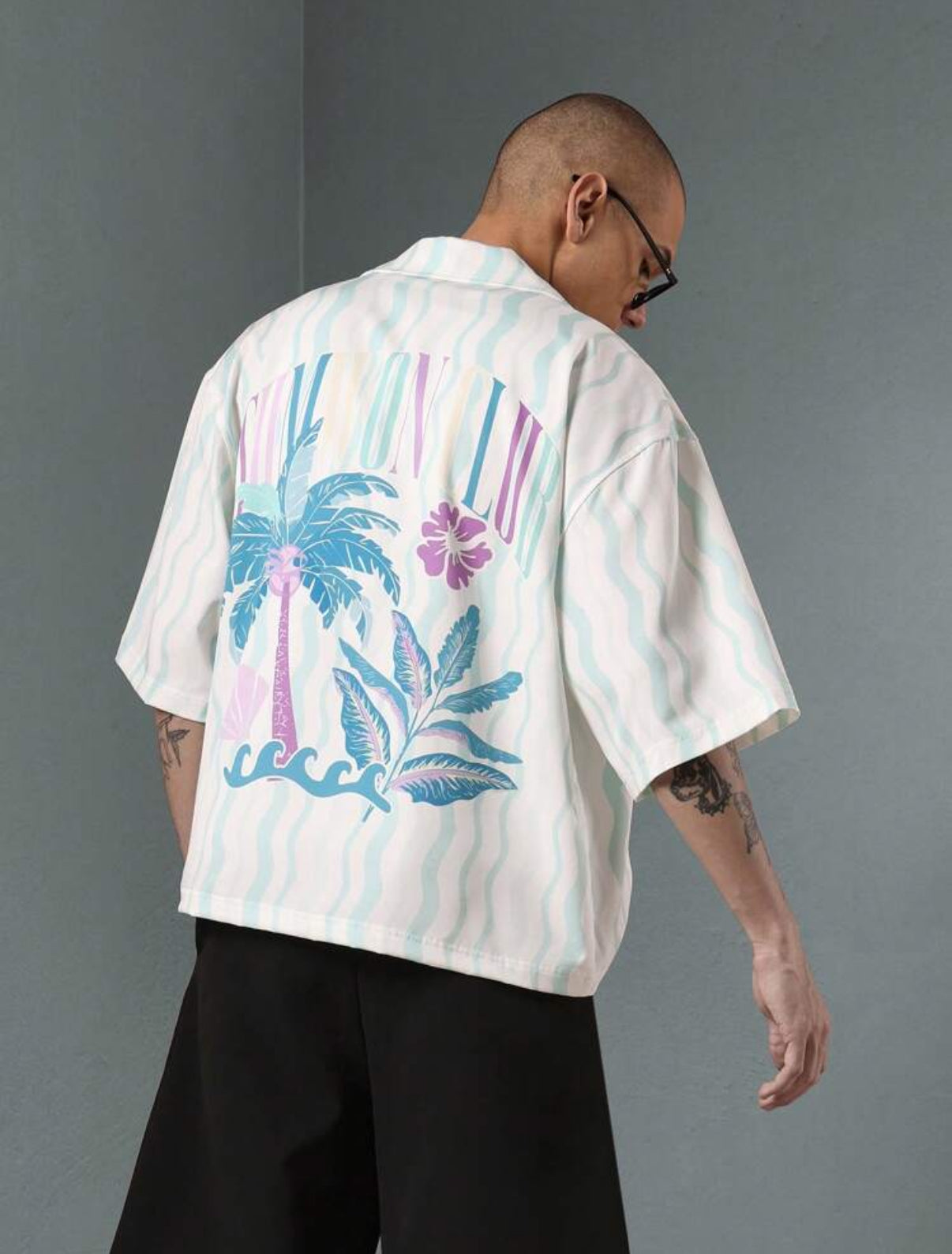 Boxy fit shirt with Malibu print