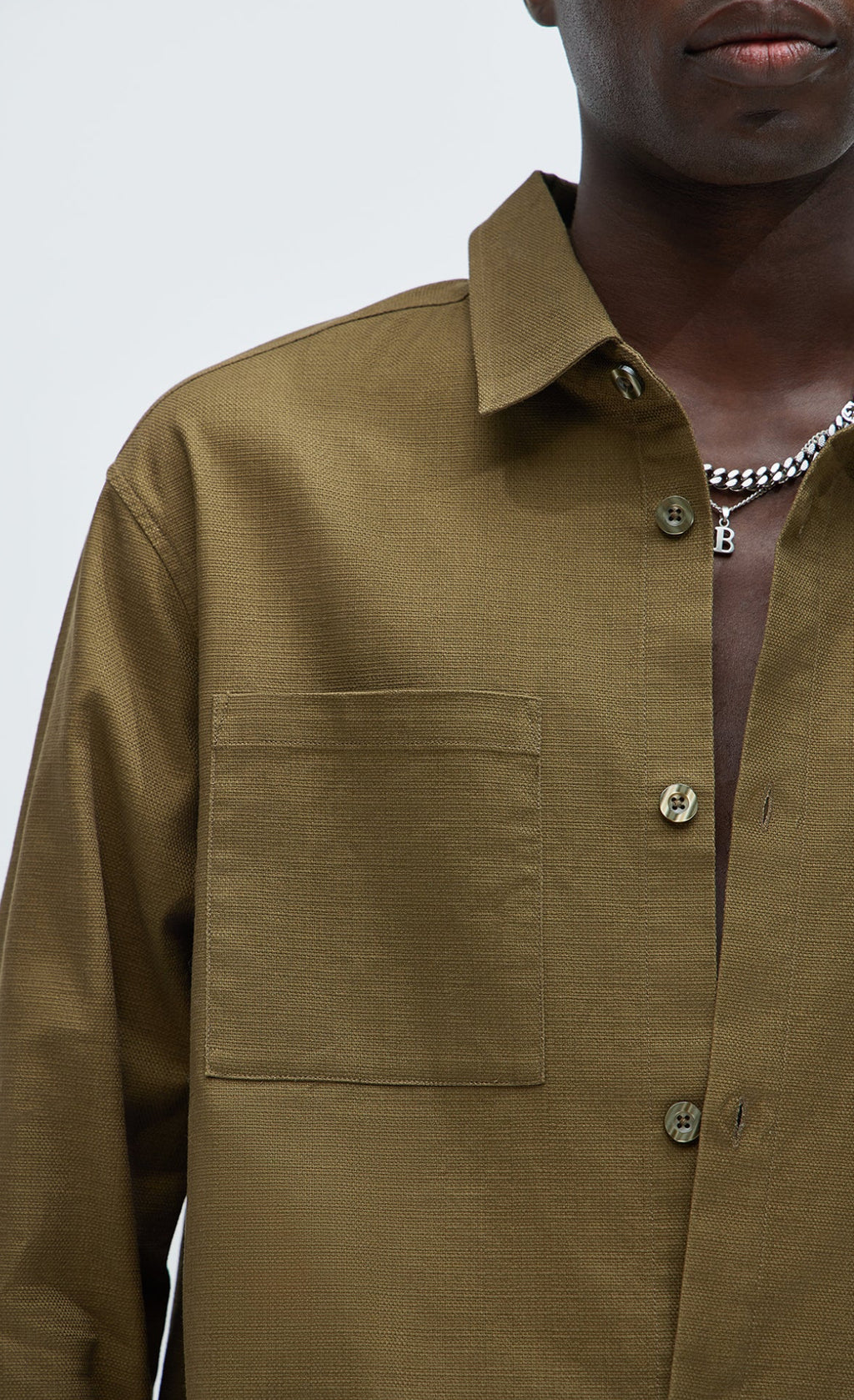 Overshirt with pockets in khaki