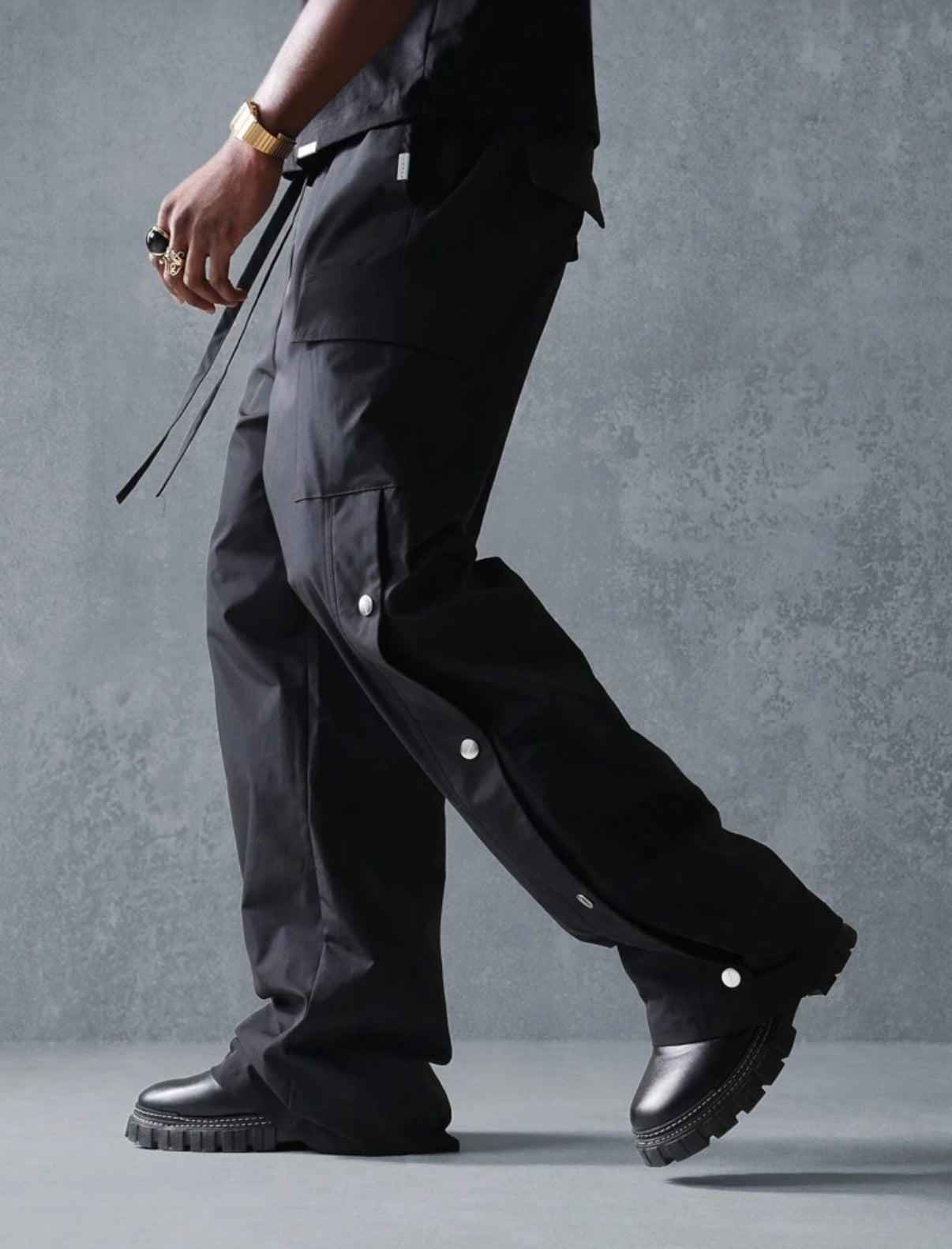 Wide Leg Pants with Side Splits in Black