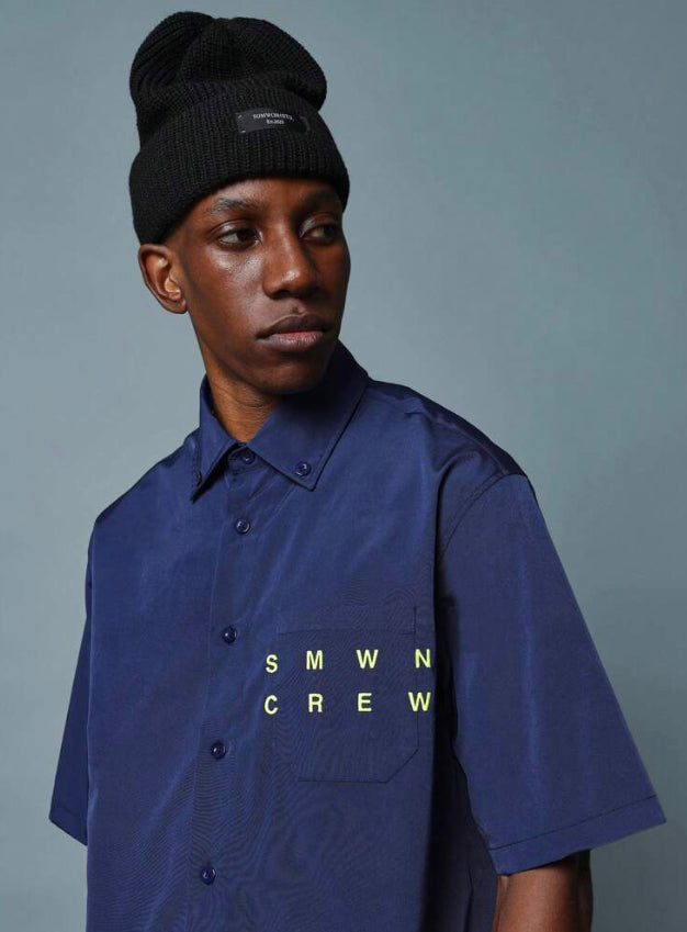 Boxy Fit Shirt with detailed Pocket in Blue