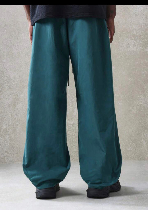 Wide Leg Pleated Pants in Green