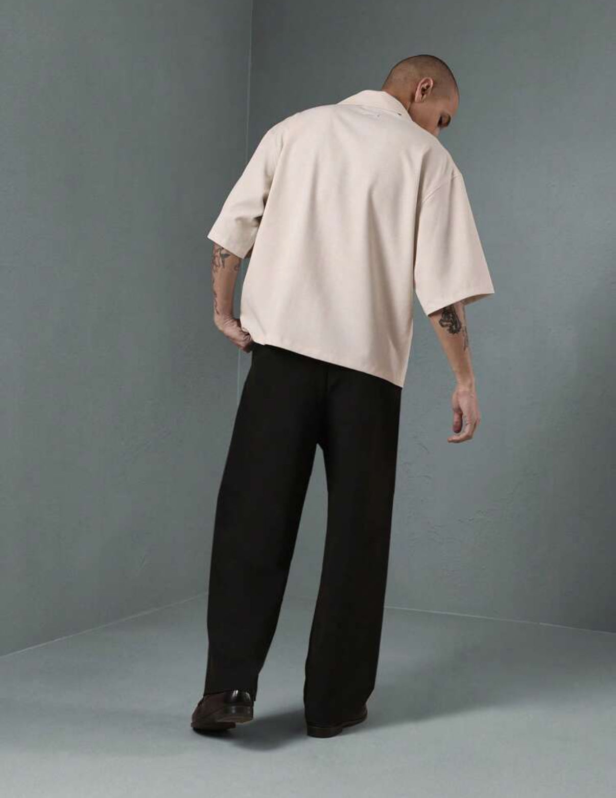 Premium Boxy Shirt in Beige