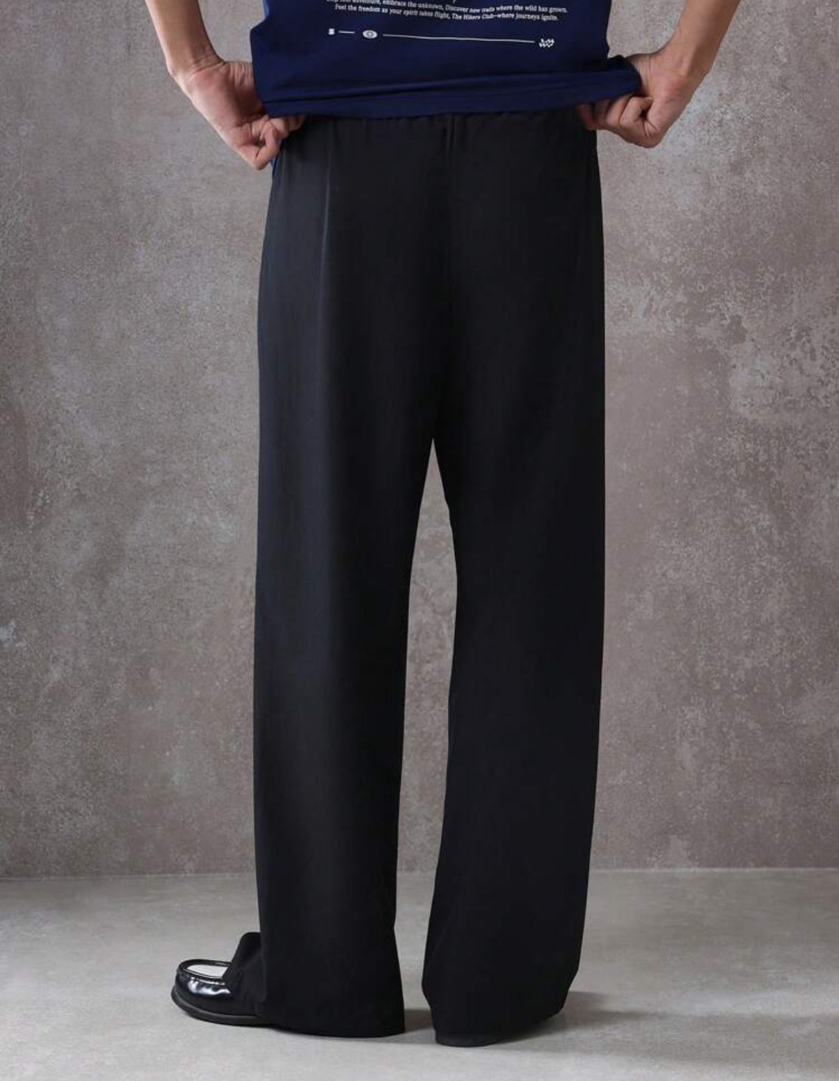 Premium Pants in Black