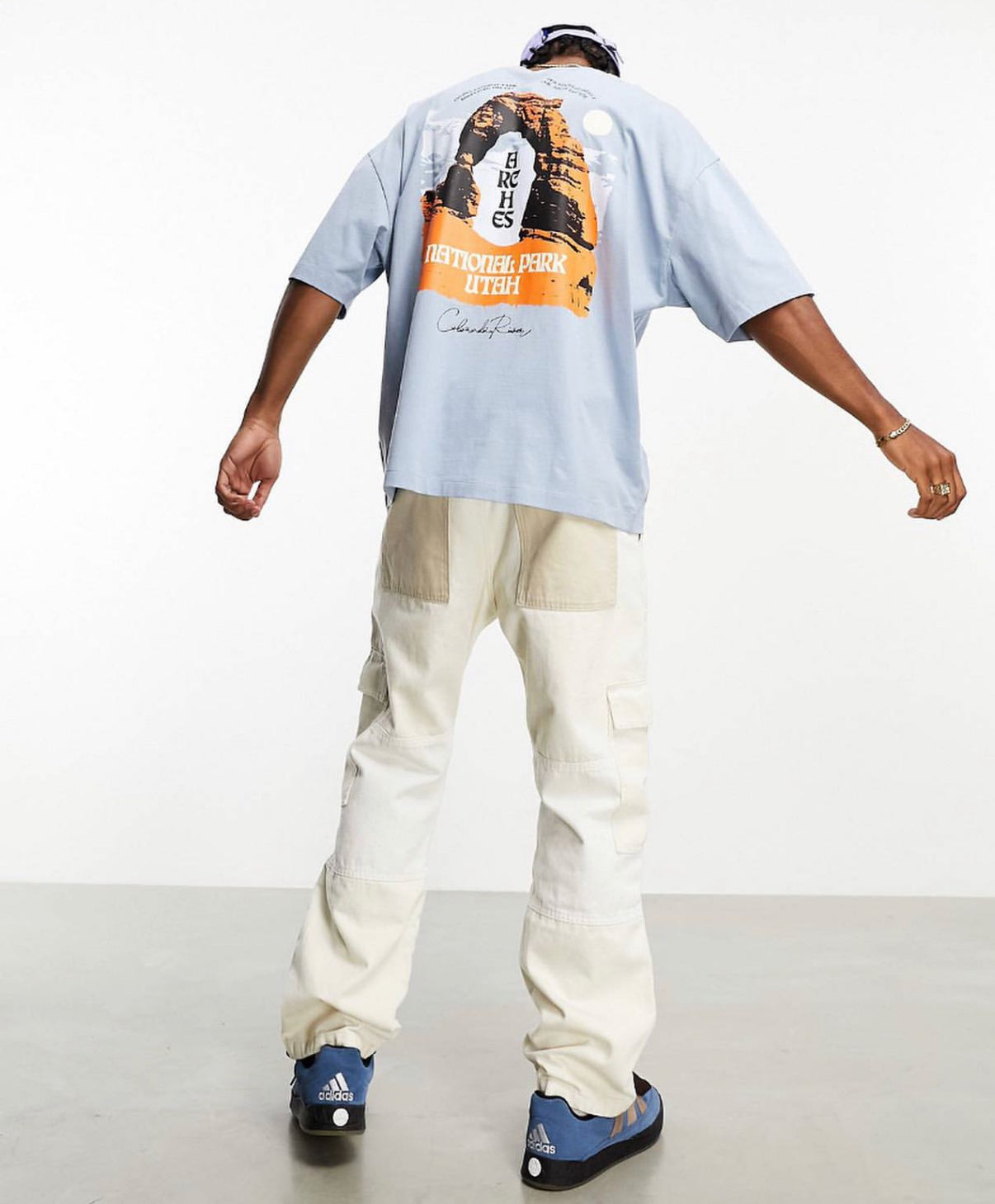 Oversized T-shirt with Black Print in Blue
