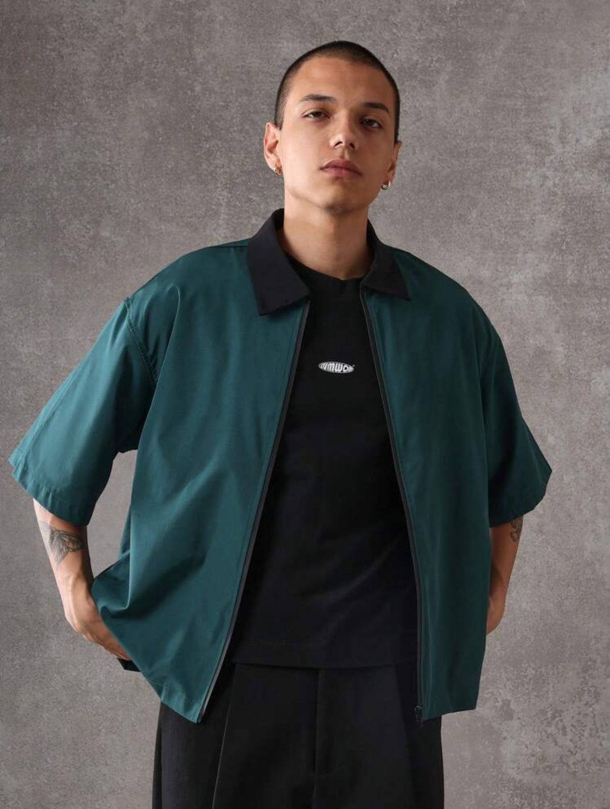Boxy fit shirt with creative director back print in green