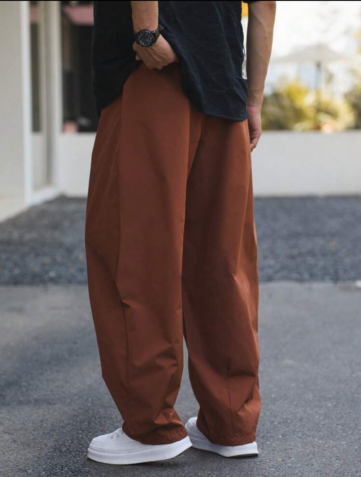 Wide leg drawstring pants in brown