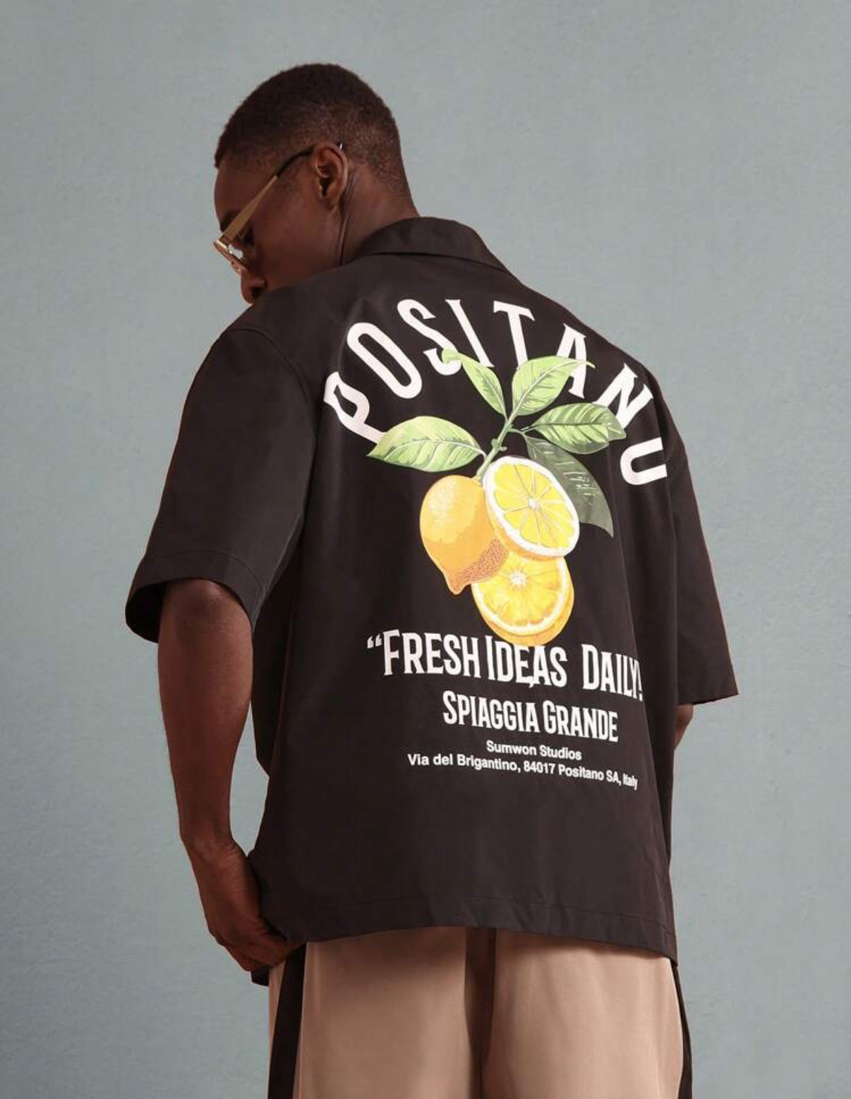 Premium oversized shirt with back print in black