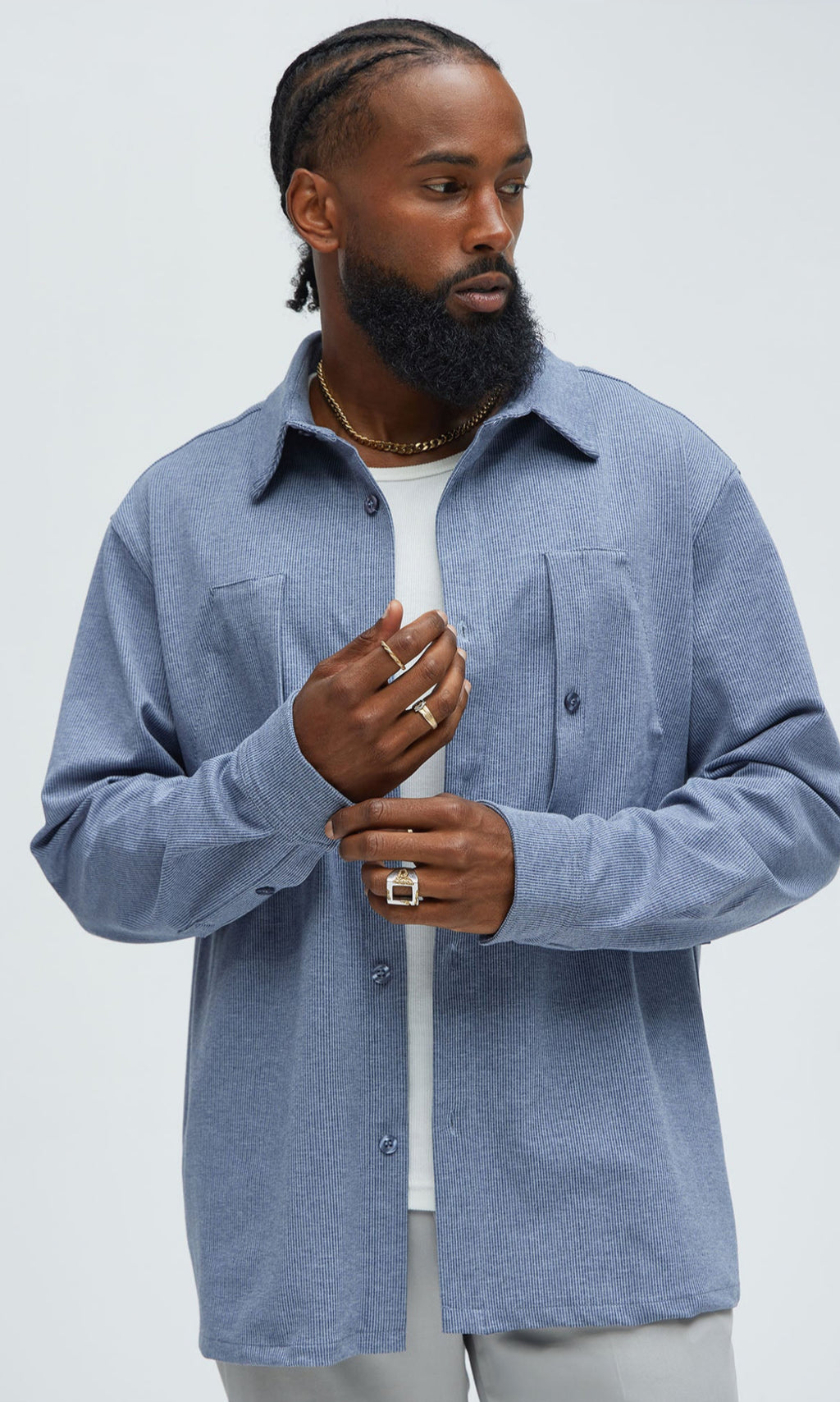 Button up shirt with cool pocket in blue