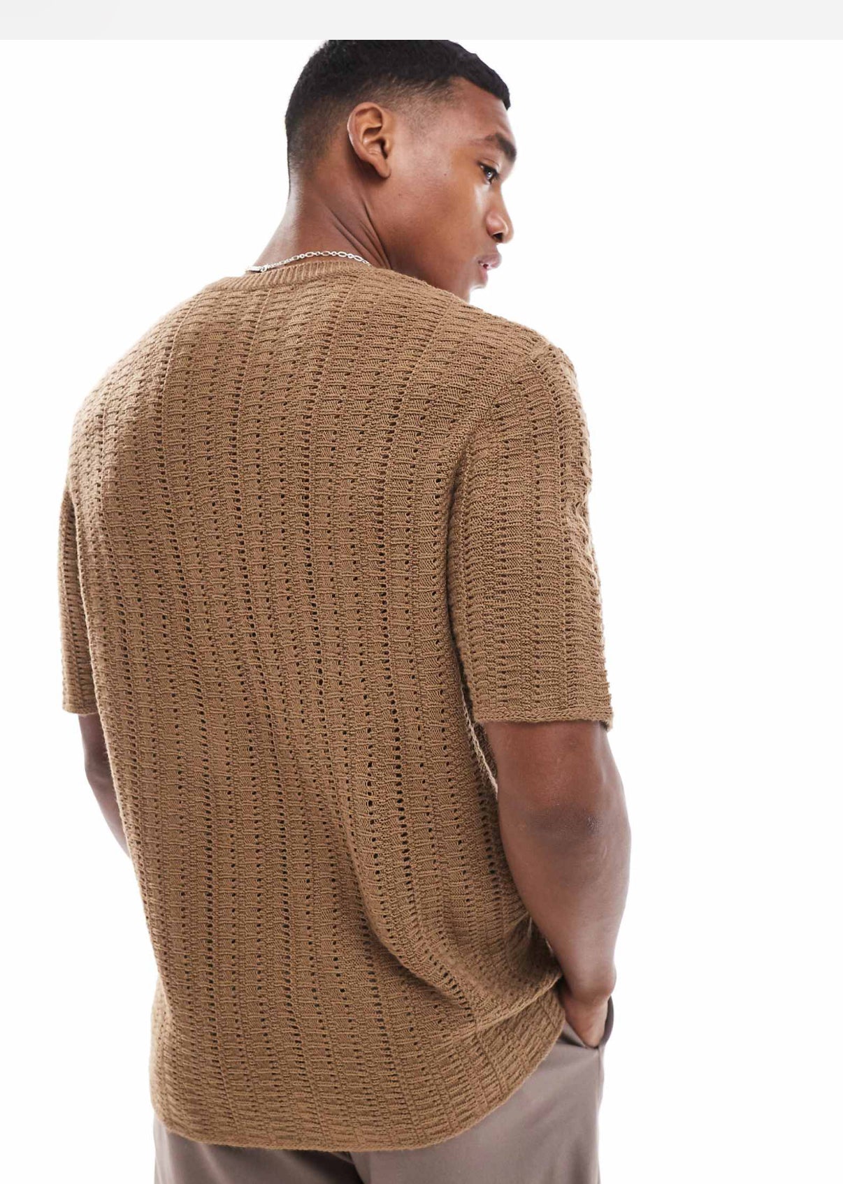 Knitted T-Shirt in brown