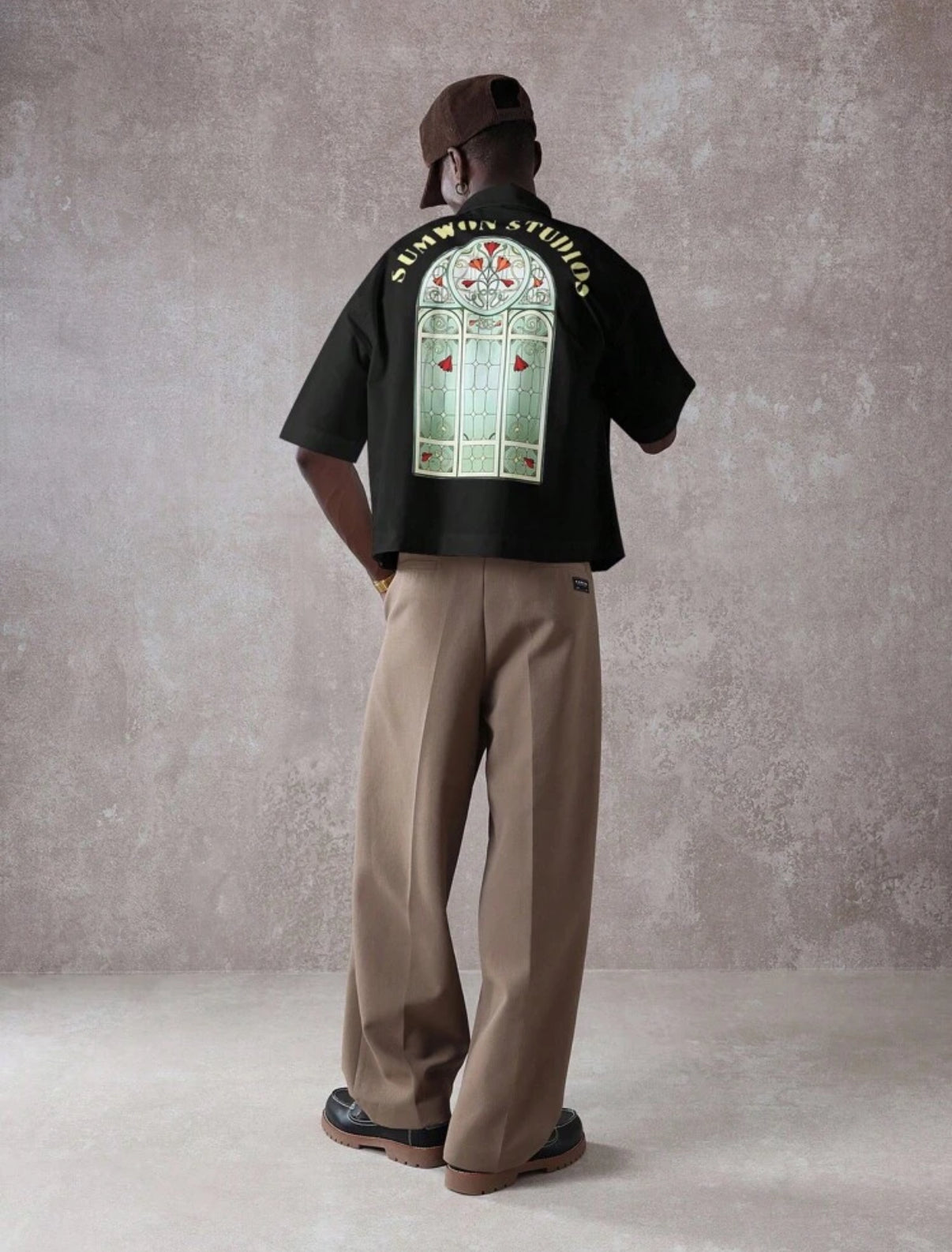 Premium boxy fit shirt with print in black