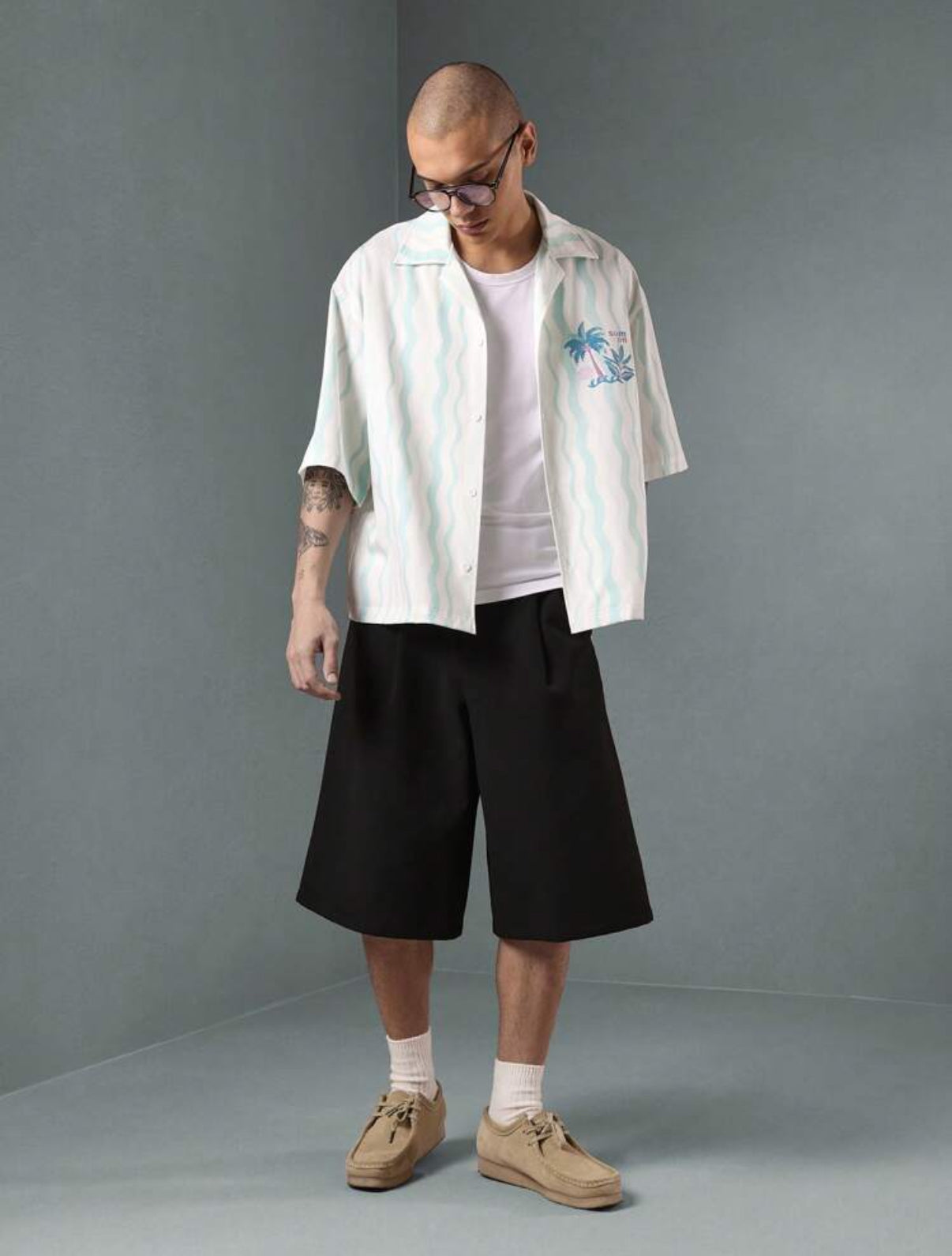 Boxy fit shirt with Malibu print