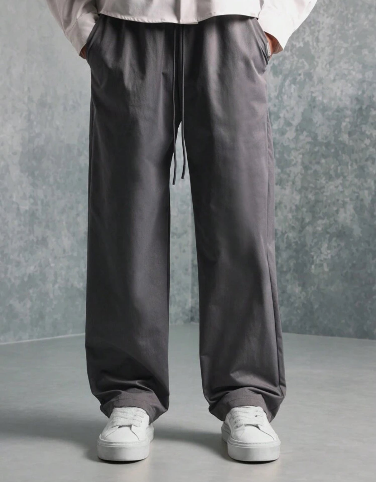 Premium Cropped Shirt & Pants 2 Piece in white & grey