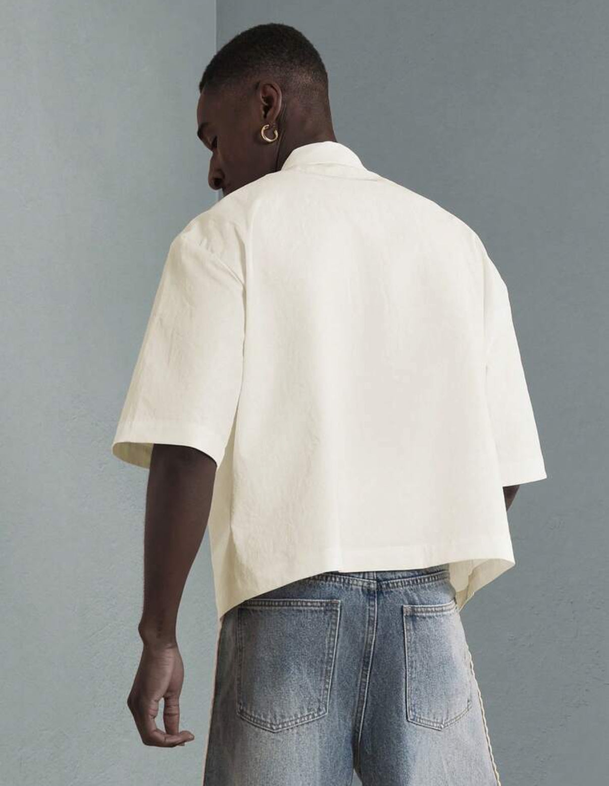 Boxy Fit Shirt with Santorini Print in Pale Yellow