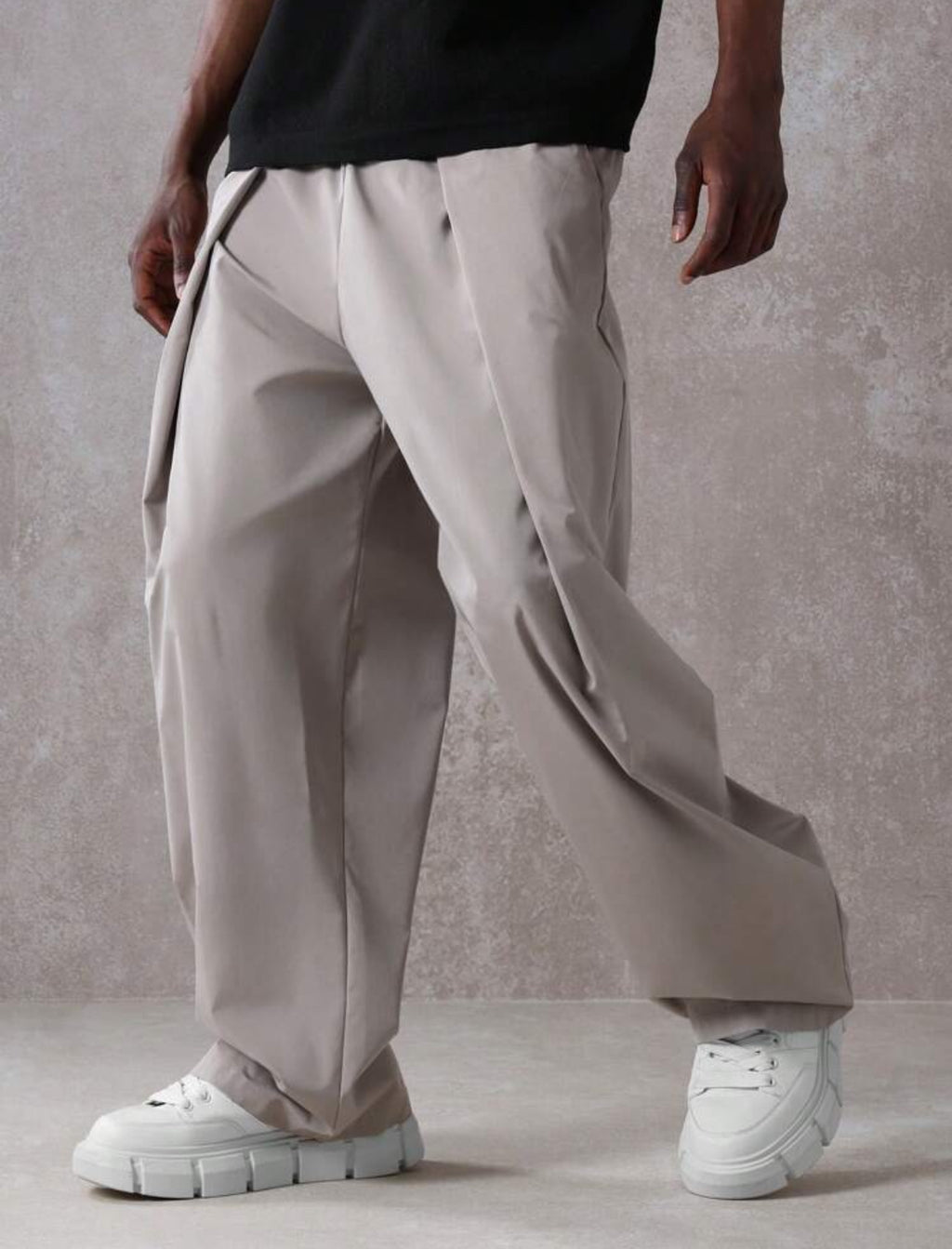 Barrel Wide Pants in Beige