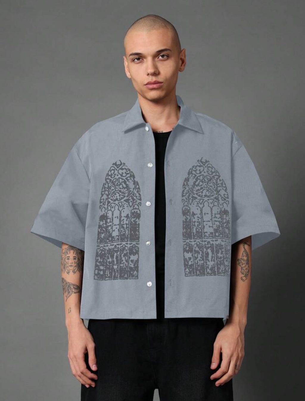 Boxy shirt with church window print in Grey