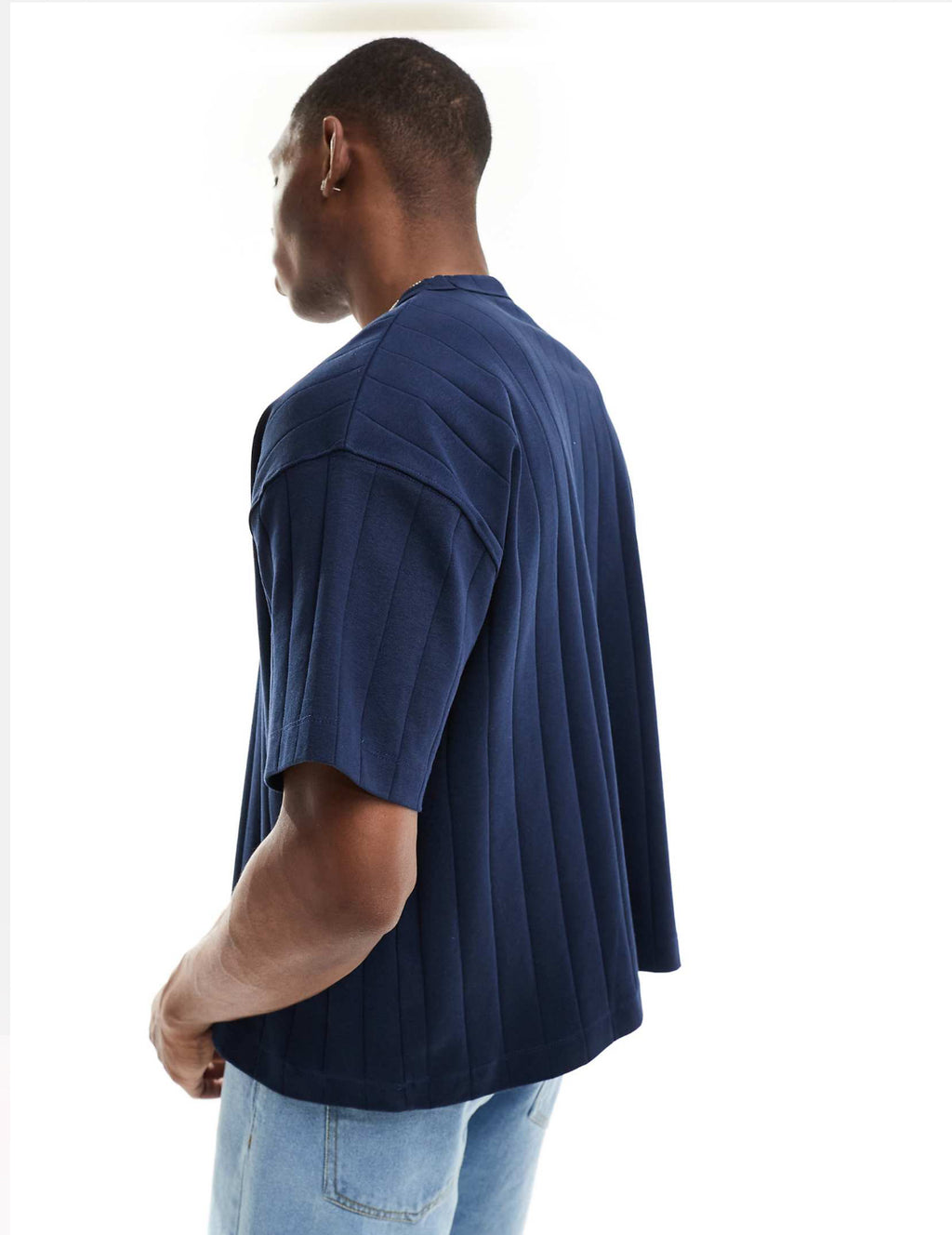 Ripped T-shirt in Navy