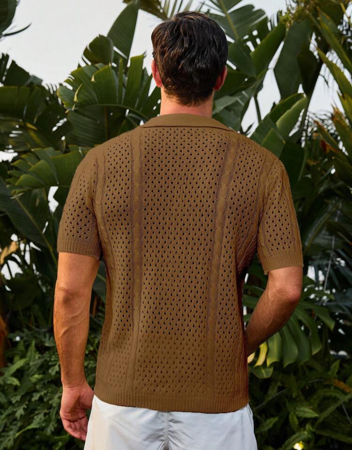 Knitted revere collar shirt in brown