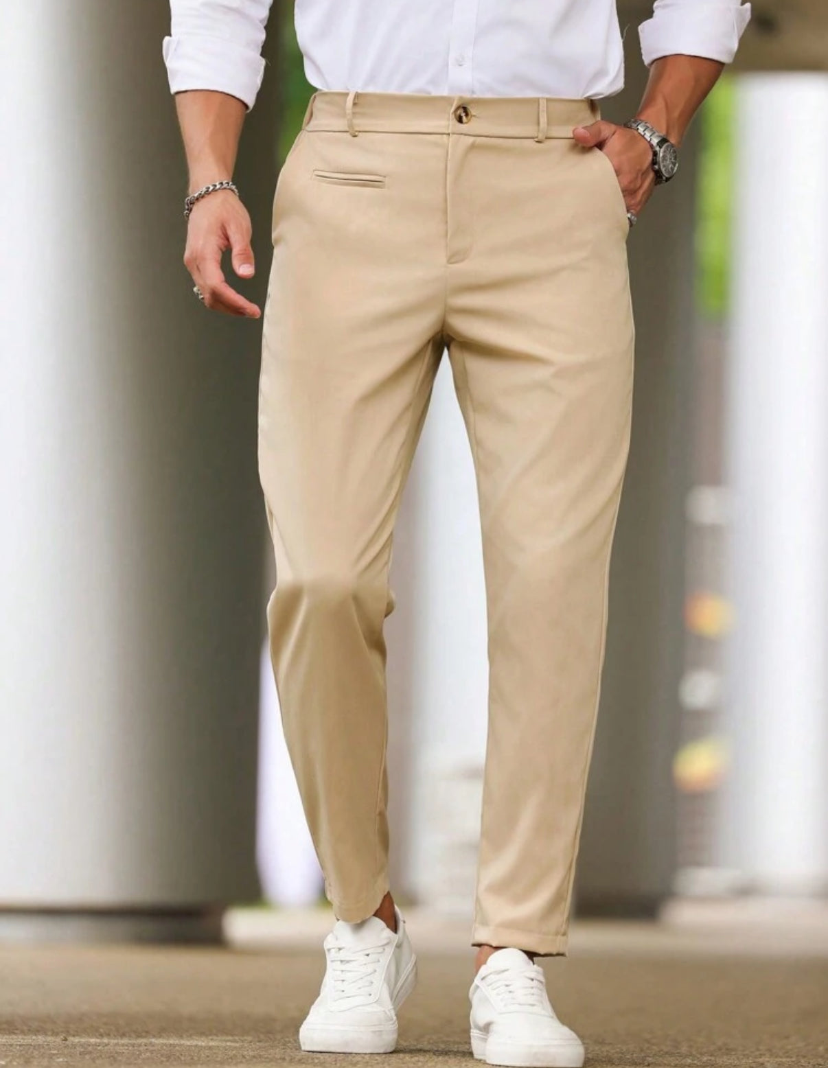 Straight pants in beige