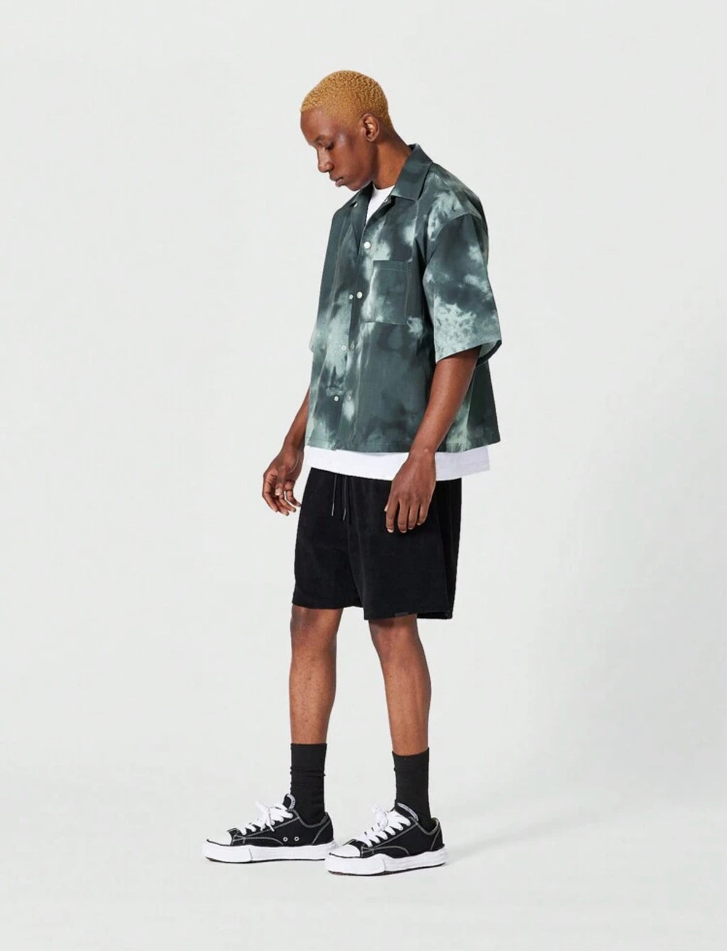 Boxy fit shirt in green tie dye