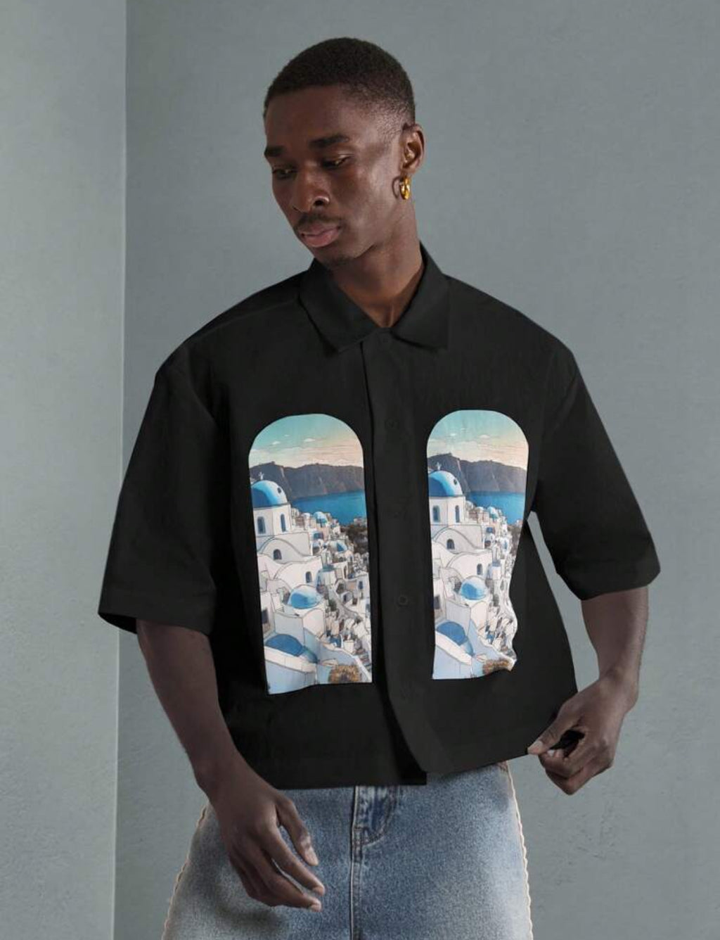 Premium Boxy fit shirt with Santorini print in black