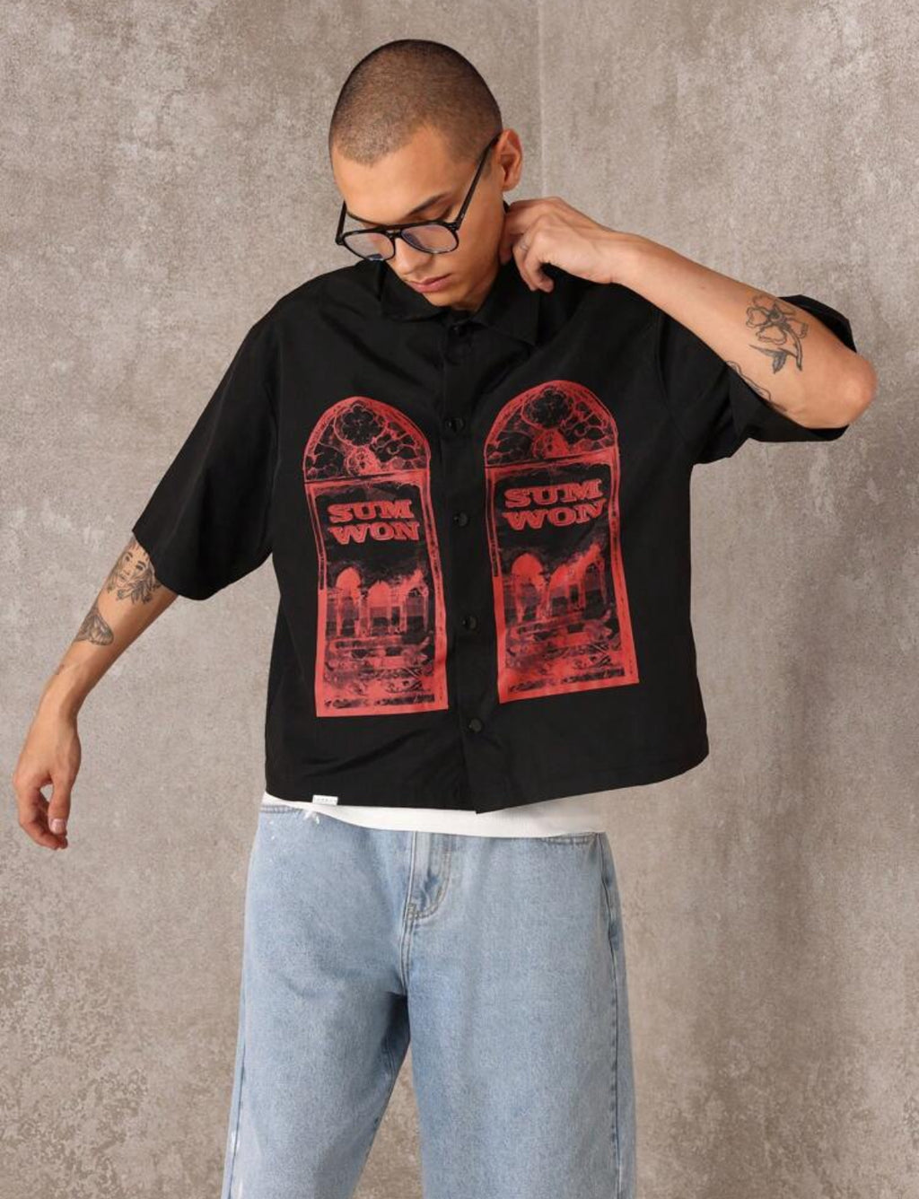 Boxy Shirt with Window Print in Black