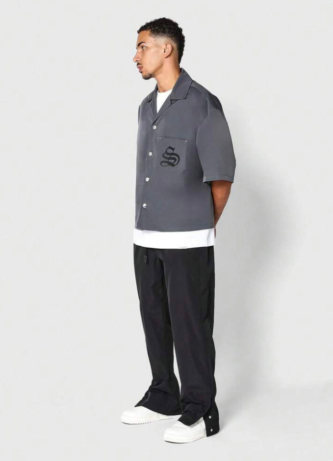 Oversized Shirt with detailed design in Grey