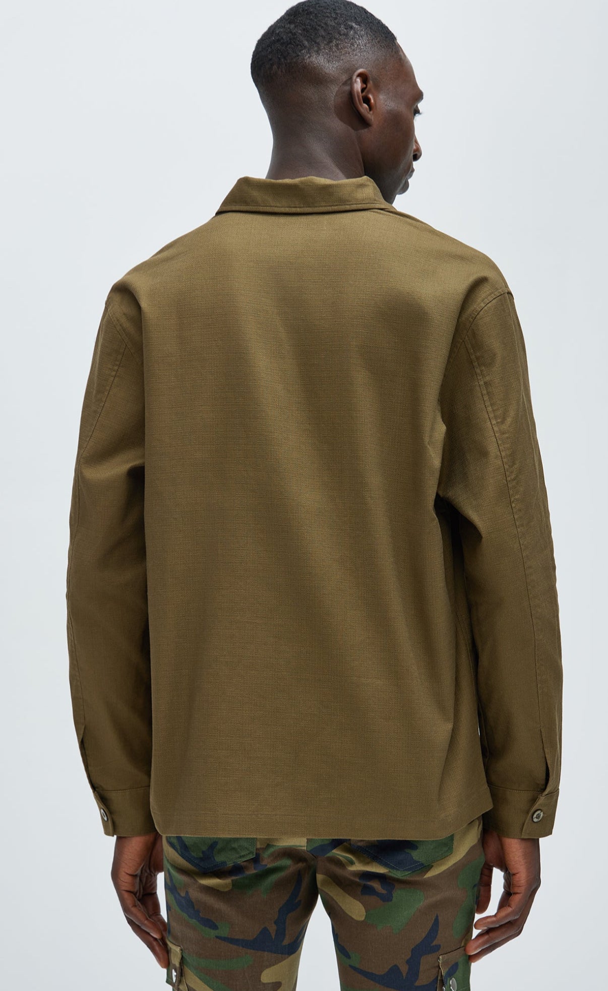 Overshirt with pockets in khaki