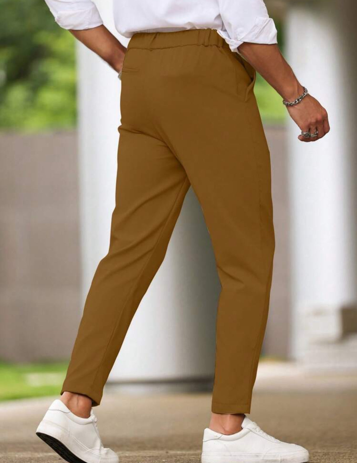 Straight pants in Brown