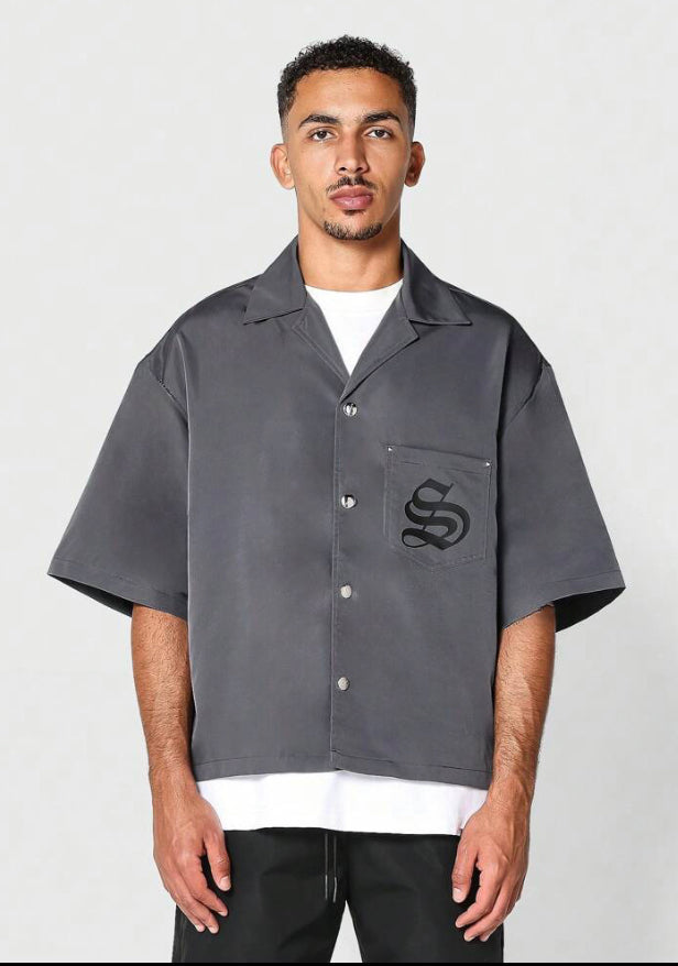 Oversized Shirt with detailed design in Grey