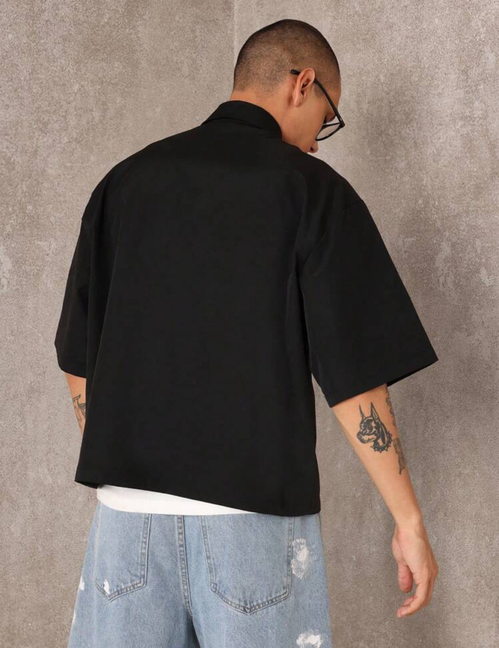 Boxy Shirt with Window Print in Black