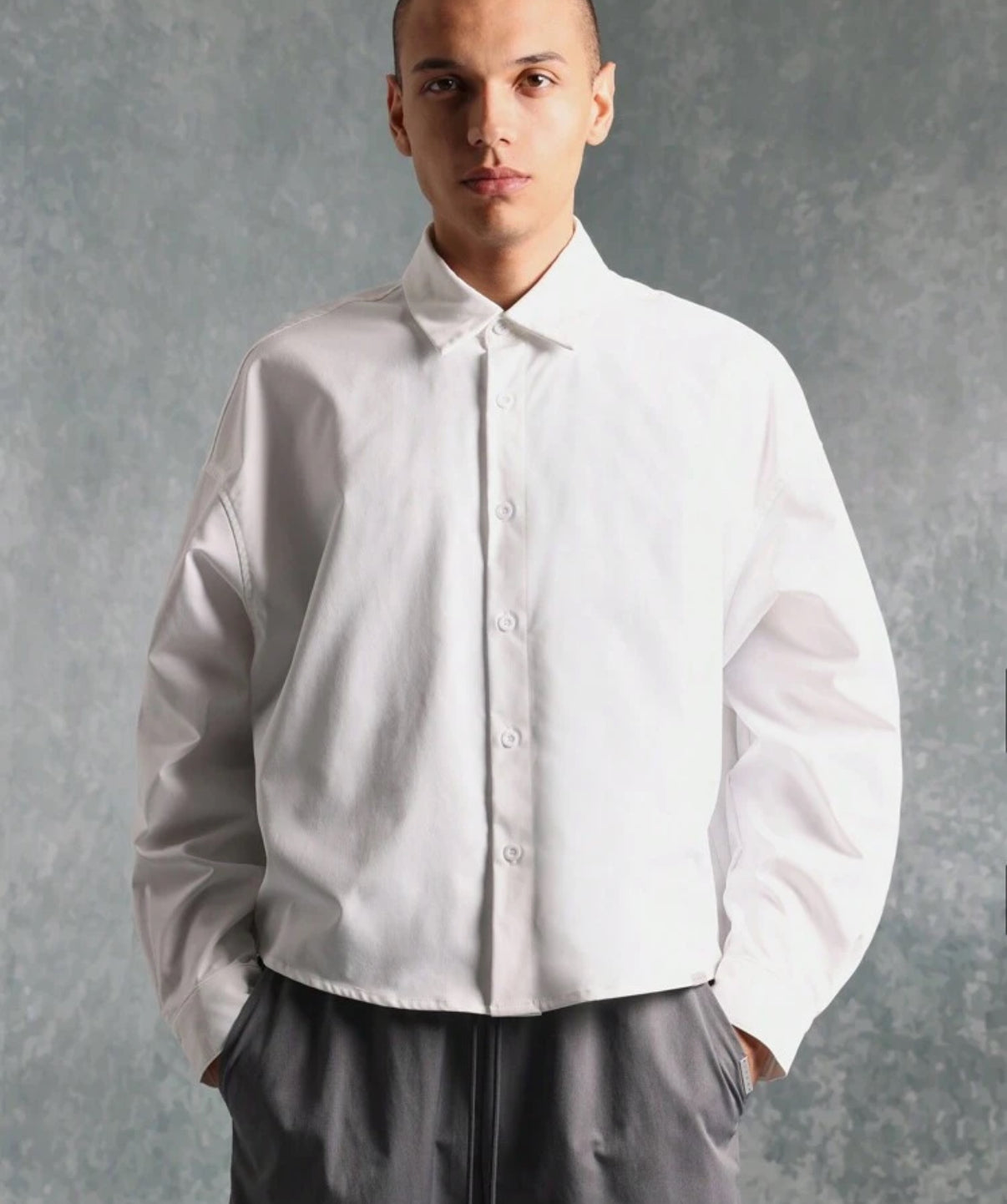 Premium Cropped Shirt & Pants 2 Piece in white & grey