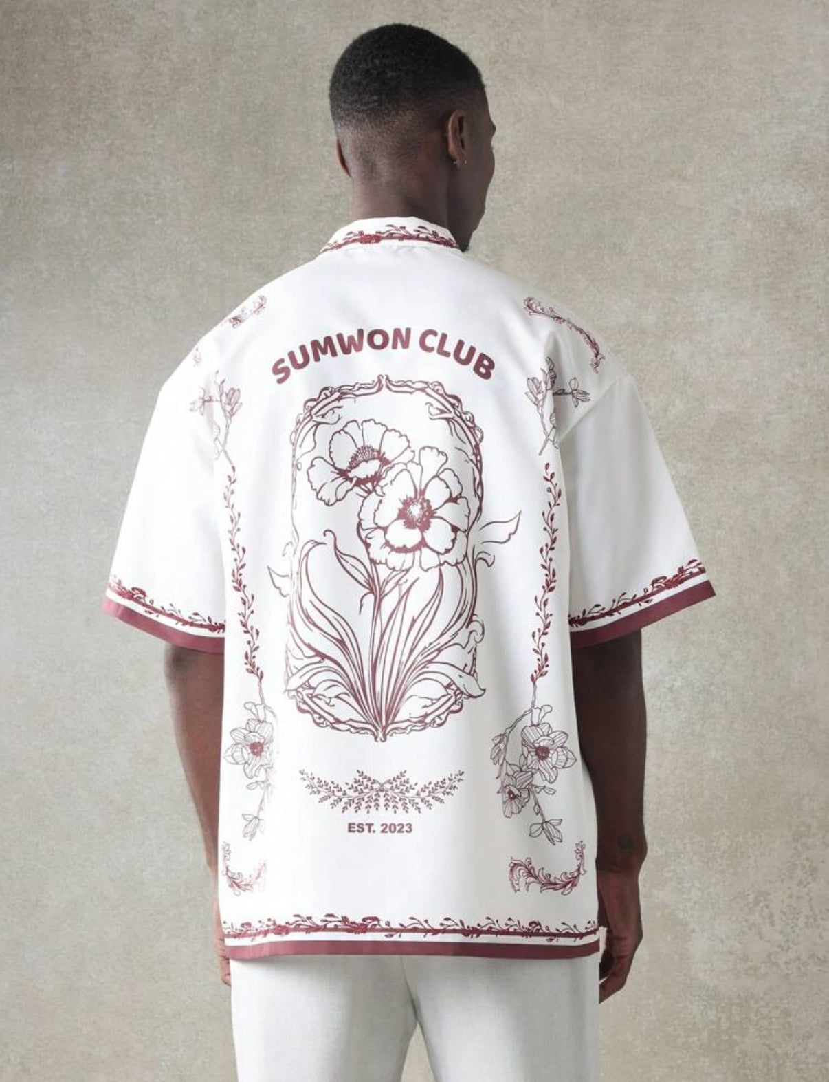 Luxury Resort Button up shirt in white with back print