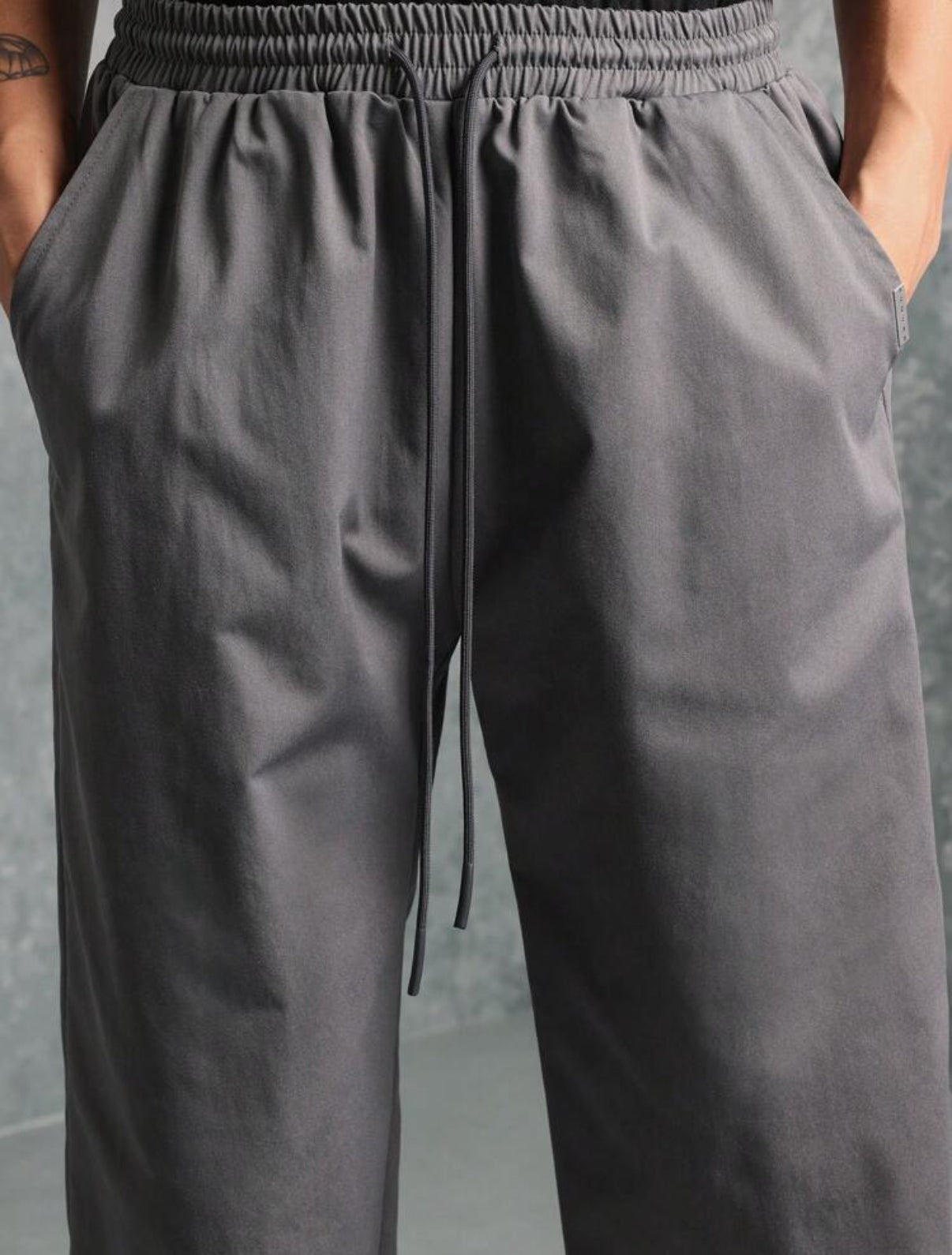 Premium Cropped Shirt & Pants 2 Piece in white & grey